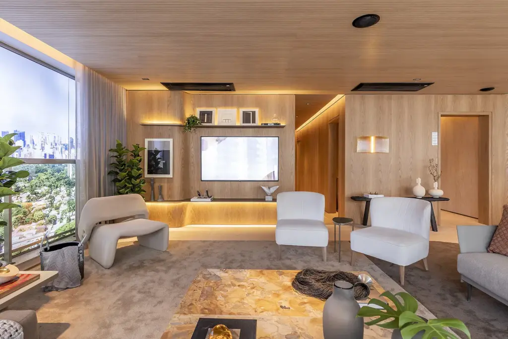 Estar Íntimo Do Apartamento Decorado Do Gio Jardins
